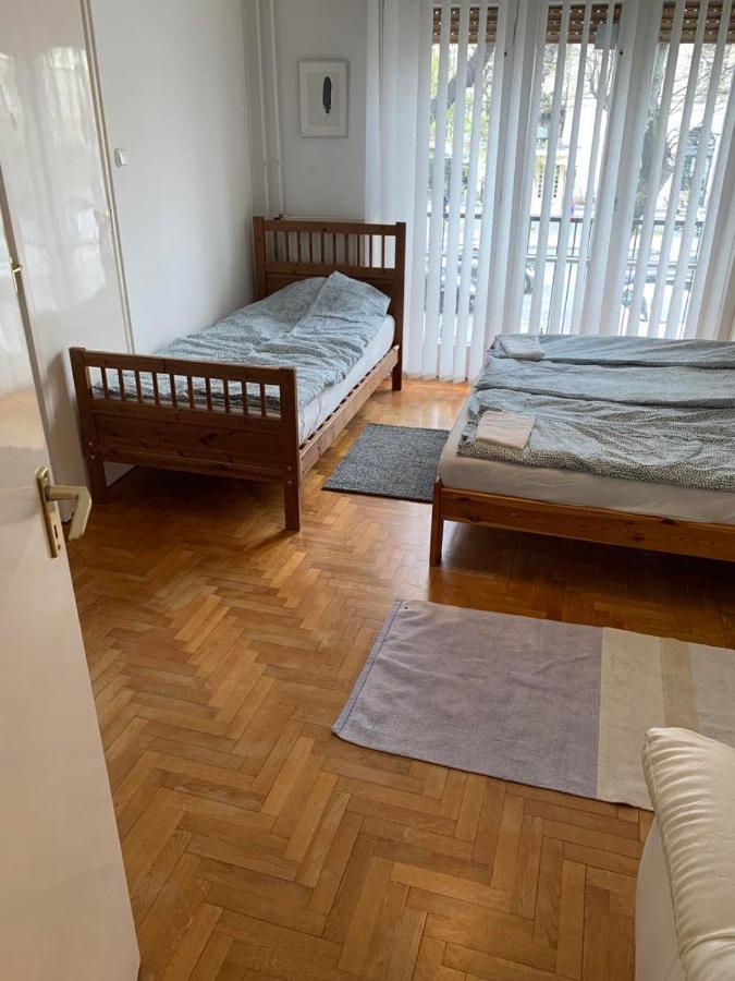 Cargo Rooms And Apartment Budapest Exterior foto